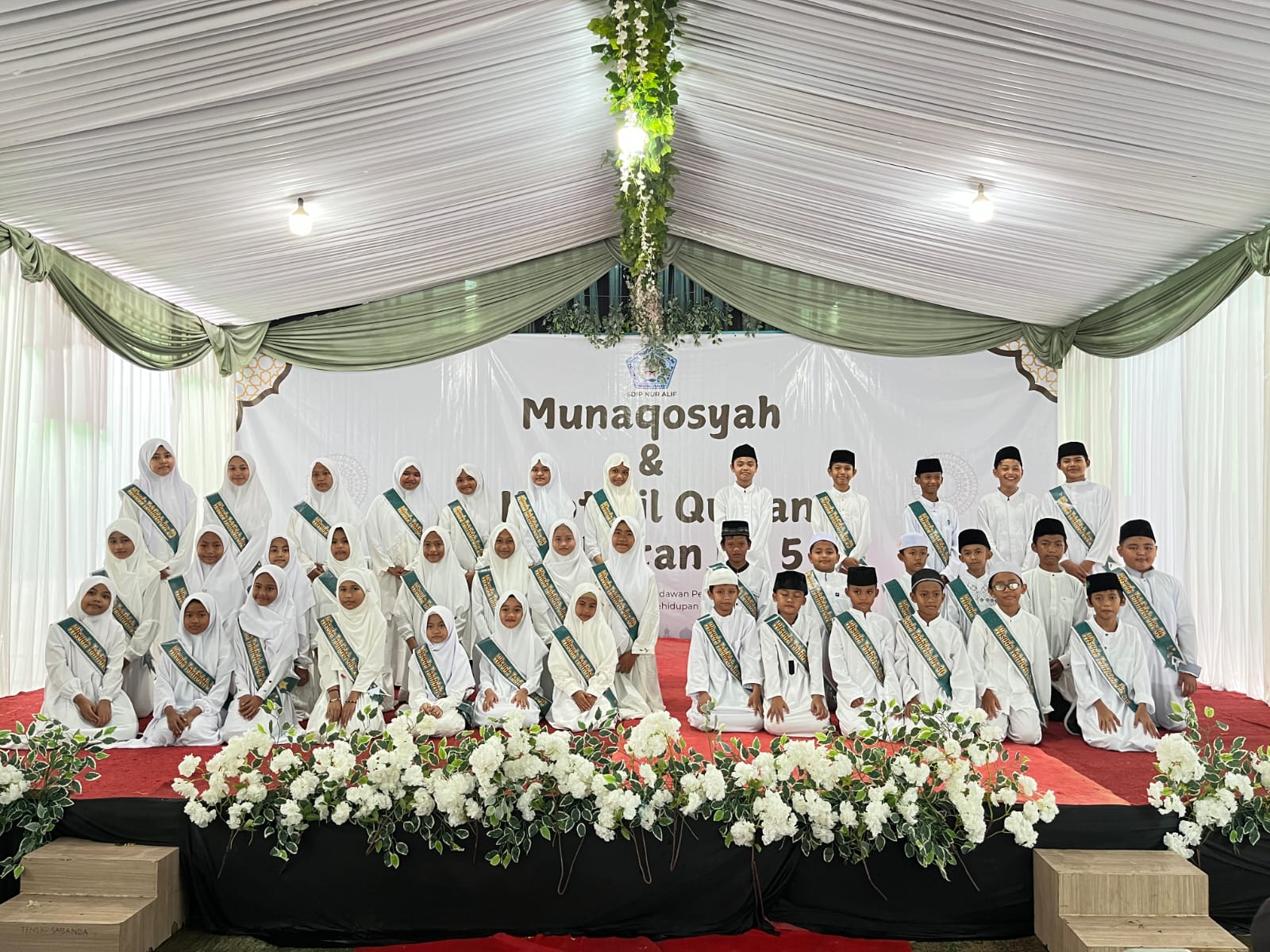 Munaqosyah dan Khatmil Qur’an SD Islam Plus Nur Alif: Mengukuhkan Capaian Tahfidz di Akhir Tahun Pelajaran